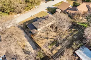 1705 Northtown Dr, Grand Prairie, TX 75050 - Photo 33