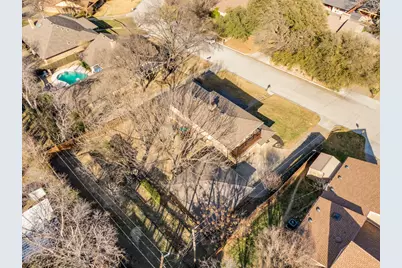 1705 Northtown Drive, Grand Prairie, TX 75050 - Photo 31