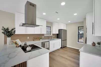 1705 Northtown Drive, Grand Prairie, TX 75050 - Photo 7