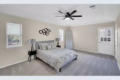 1705 Northtown Drive, Grand Prairie, TX 75050 - Photo 9