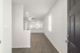 1129 Wind Drift Wy, Fort Worth, TX 76131 - Photo 3