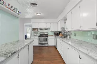 4109 Bilglade Rd, Fort Worth, TX 76109 - Photo 7