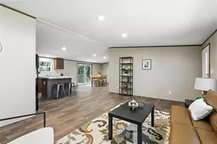 131 Kelly Ct, Azle, TX 76020 - Photo 7