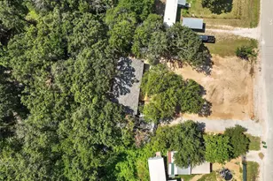 131 Kelly Ct, Azle, TX 76020 - Photo 21