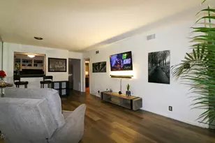 5322 Fleetwood Oaks Ave, Dallas, TX 75235 - Photo 9