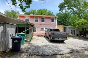 1015 S Welch St, Denton, TX 76201 - Photo 1