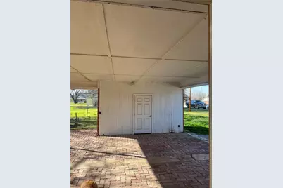 216 Woodlawn Avenue, Strawn, TX 76475 - Photo 33