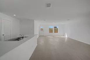 965 Prestonwood Ln, Keene, TX 76059 - Photo 17