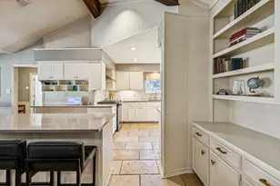 7619 Spring Valley Rd, Dallas, TX 75254 - Photo 15