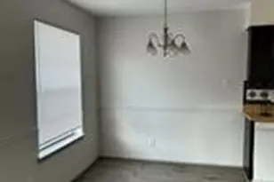 6905 Lincolnshire Ln, North Richland Hills, TX 76182 - Photo 5