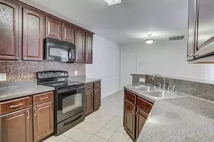 6414 Valleybrooke Ct, Arlington, TX 76001 - Photo 7