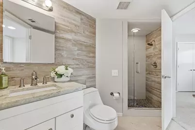 3718 Wooded Creek Drive, Farmers Branch, TX 75244 - Photo 19