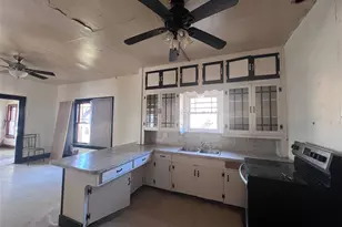 407 Commercial Ave, Anson, TX 79501 - Photo 9