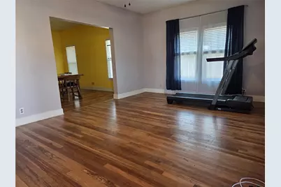 503 W 3rd Street, Cleburne, TX 76033 - Photo 3