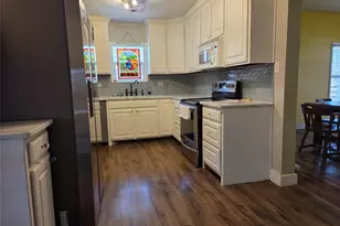 503 W 3rd St, Cleburne, TX 76033 - Photo 7