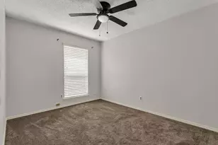 709 Royal Oaks Dr, Garland, TX 75040 - Photo 33