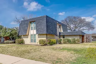 709 Royal Oaks Dr, Garland, TX 75040 - Photo 39