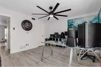 709 Royal Oaks Drive, Garland, TX 75040 - Photo 23