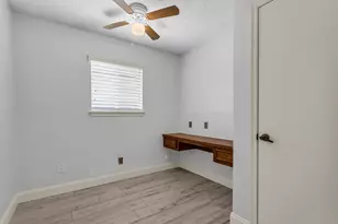 709 Royal Oaks Dr, Garland, TX 75040 - Photo 21