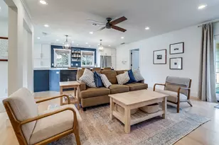 6737 Ravendale Ln, Dallas, TX 75214 - Photo 5