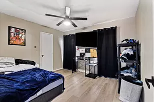 6715 Canyon Creek Dr, Arlington, TX 76001 - Photo 13