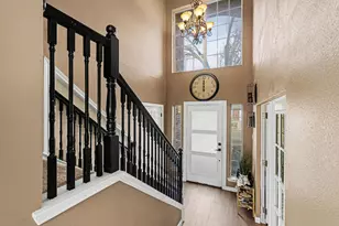 6715 Canyon Creek Dr, Arlington, TX 76001 - Photo 3