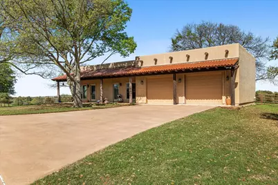 701 W Walcott Street, Pilot Point, TX 76258 - Photo 21