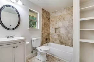 4426 Laren Ln, Dallas, TX 75244 - Photo 23