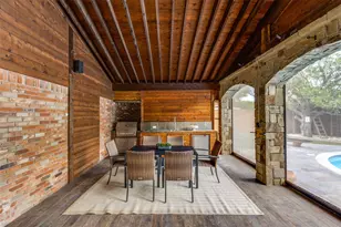 4426 Laren Ln, Dallas, TX 75244 - Photo 11