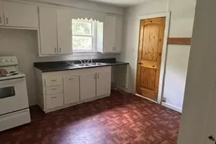 324 Dewey St, Deport, TX 75435 - Photo 3