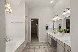 2136 Newport Dr, Flower Mound, TX 75028 - Photo 21