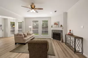 2136 Newport Dr, Flower Mound, TX 75028 - Photo 7