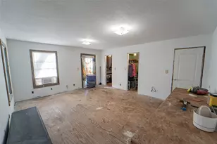 901 S Miller St, Breckenridge, TX 76424 - Photo 13