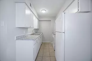 1905 W Morton St, Denison, TX 75020 - Photo 5