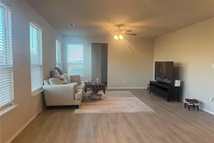 11013 Firebrush Ln, Fort Worth, TX 76108 - Photo 5