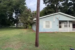 1025 17th St NE, Paris, TX 75460 - Photo 15