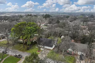 806 Waggoner Dr, Arlington, TX 76013 - Photo 35