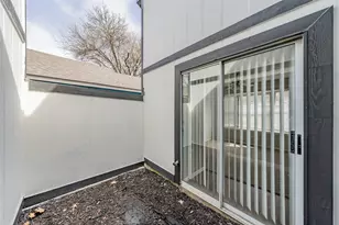 2286 Nantucket Village Cir, Dallas, TX 75227 - Photo 27