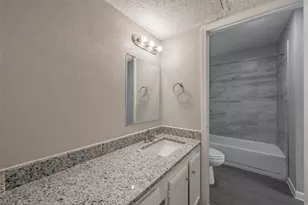 2286 Nantucket Village Cir, Dallas, TX 75227 - Photo 15