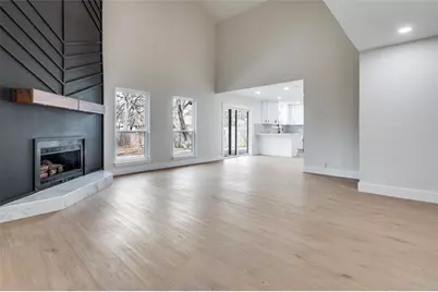 2009 Mosswood Court, Arlington, TX 76015 - Photo 3