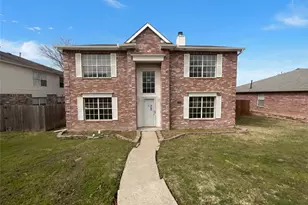 2029 Diamond Ridge Dr, Carrollton, TX 75010 - Photo 1