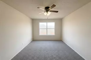 2029 Diamond Ridge Dr, Carrollton, TX 75010 - Photo 7