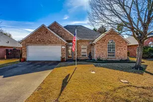 701 Colony Dr, Greenville, TX 75402 - Photo 23