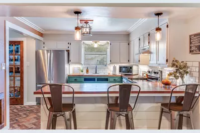 240 Smith Street, Burleson, TX 76028 - Photo 11