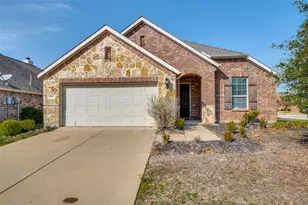 1033 Water Garden Cir, Little Elm, TX 75068 - Photo 1
