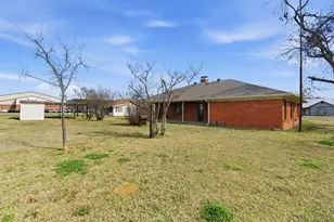 207 Pine St, Gordon, TX 76453 - Photo 21