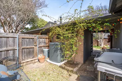 7036 Freemont Street, Dallas, TX 75231 - Photo 33