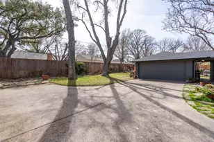 7036 Freemont St, Dallas, TX 75231 - Photo 31