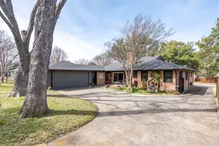 7036 Freemont St, Dallas, TX 75231 - Photo 29