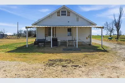 18051 Brookfield Drive, Justin, TX 76247 - Photo 23